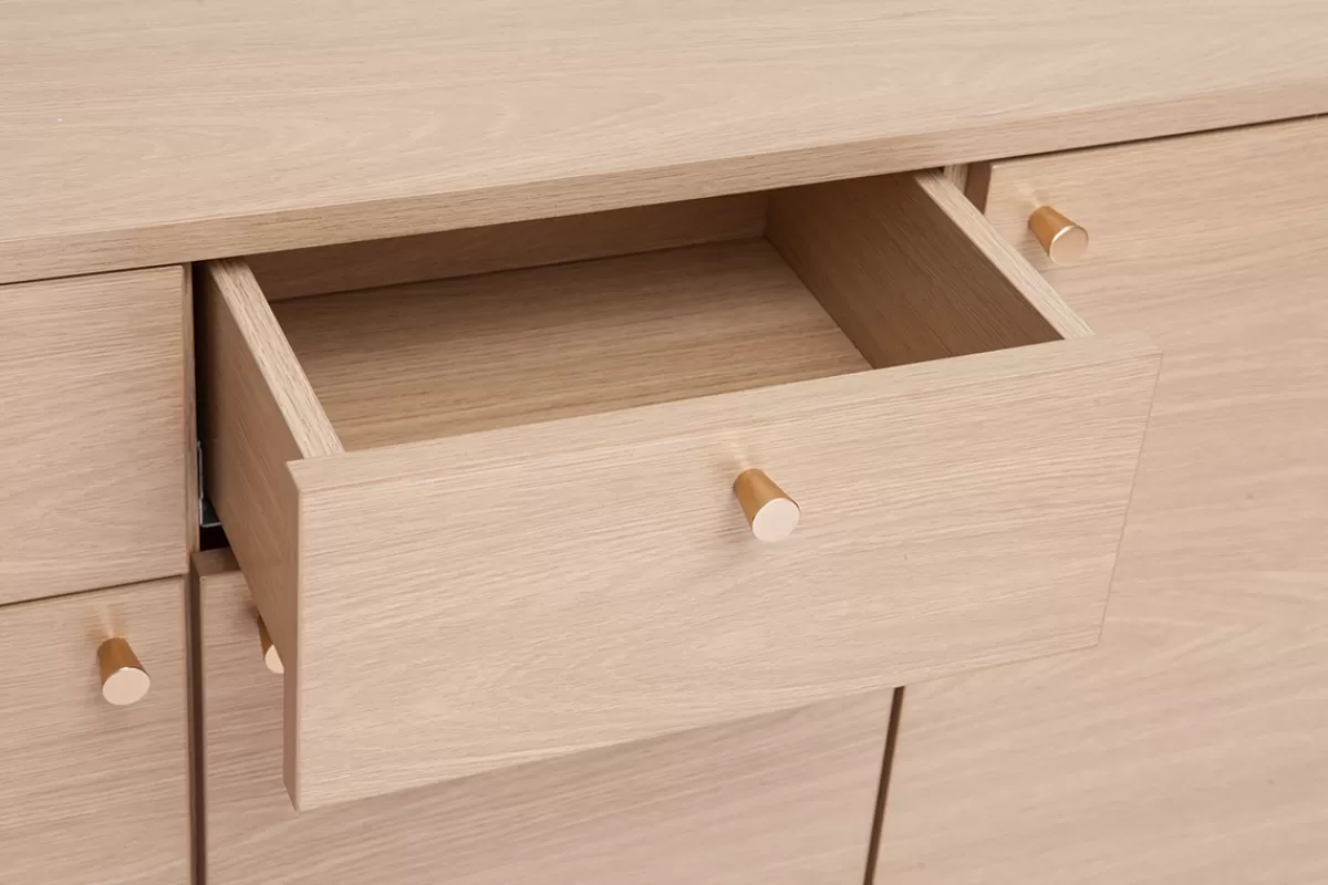Miliboo Zapatero-Mueble de almacenaje de entrada con acabado de roble claro y metal dorado 110 cm SILVESTRE