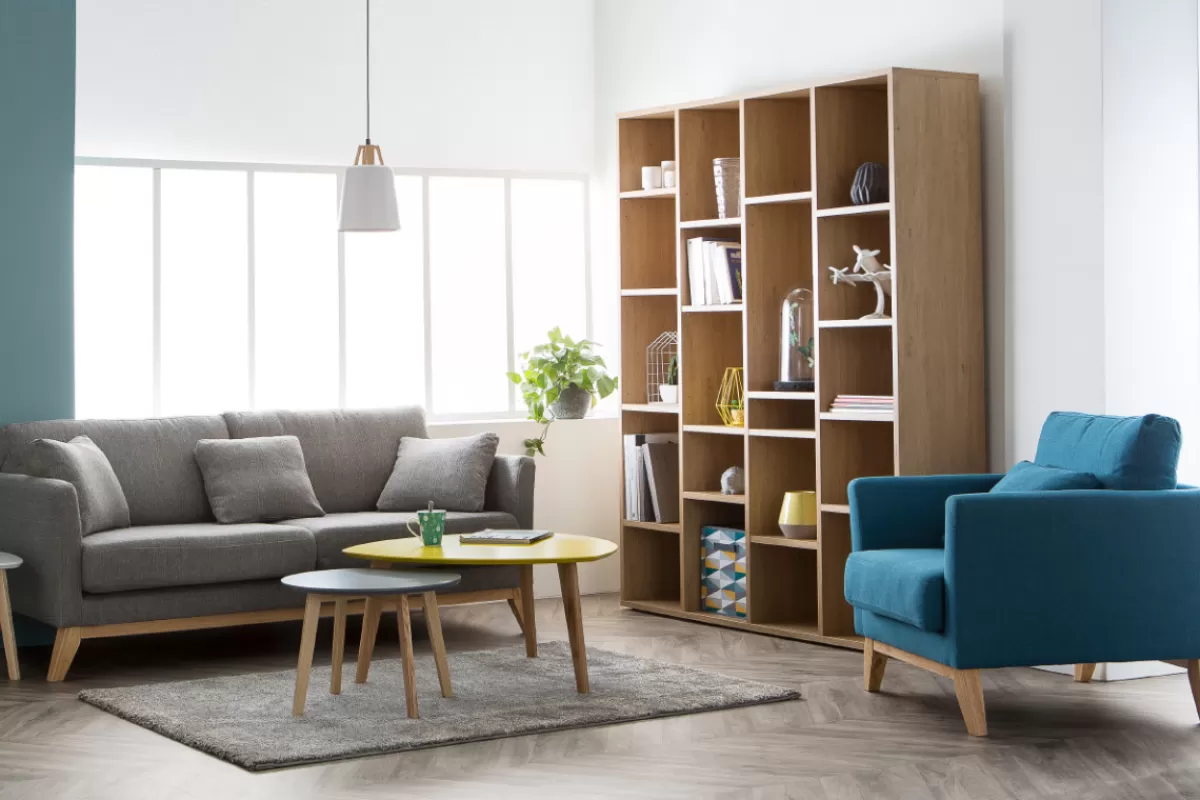 Miliboo Sillones | Sillón-Sillón nórdico de tejido efecto aterciopelado texturizado terracota y madera clara OSLO